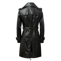 皮衣欧美风大衣图片,街头潮流的奢华演绎